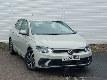 Used Volkswagen Polo 2024 for sale - 78885088: Photo