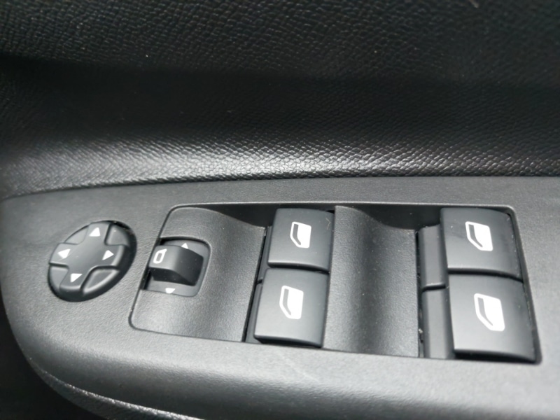 Used Vauxhall Corsa 2023 for sale - 76145617: Photo 17