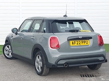 Used MINI Hatch 2022 for sale - 79061102: Photo