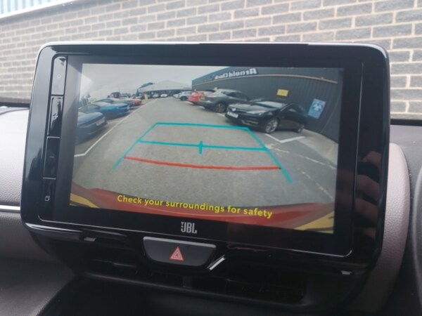 Used Toyota Yaris Cross 2022 for sale - 75409012: Photo 11