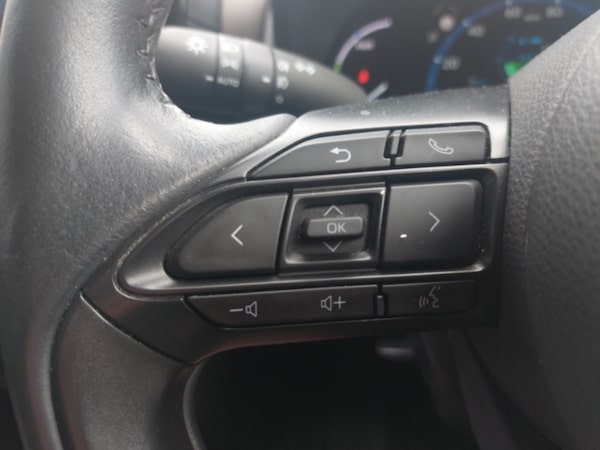 Used Toyota Yaris Cross 2022 for sale - 75409012: Photo 12