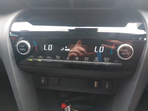 Used Toyota Yaris Cross 2022 for sale - 75409012: Photo 16