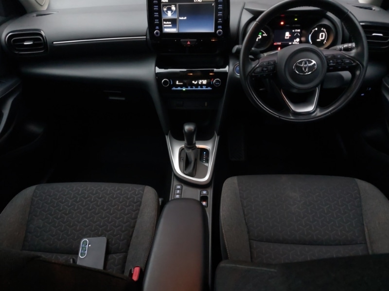 Used Toyota Yaris Cross 2022 for sale - 76548949: Photo 2