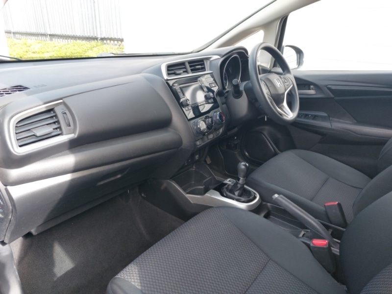 Used Honda Jazz 2019 for sale - 78099417: Photo 5