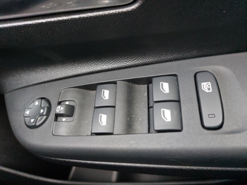 Used Vauxhall Corsa 2024 for sale - 77750670: Photo 12