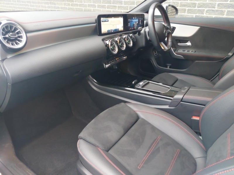 Used Mercedes-Benz CLA 2024 for sale - 76721548: Photo 5