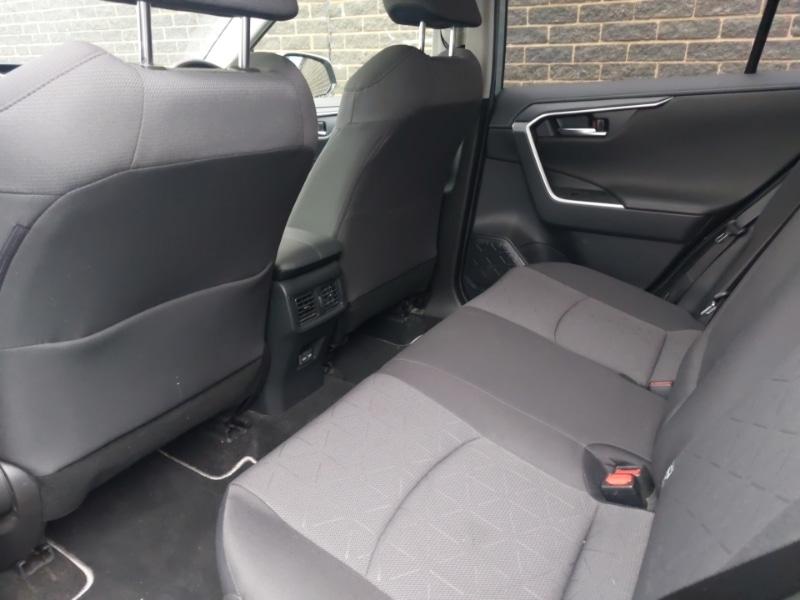 Used Toyota RAV4 2022 for sale - 76880153: Photo 6