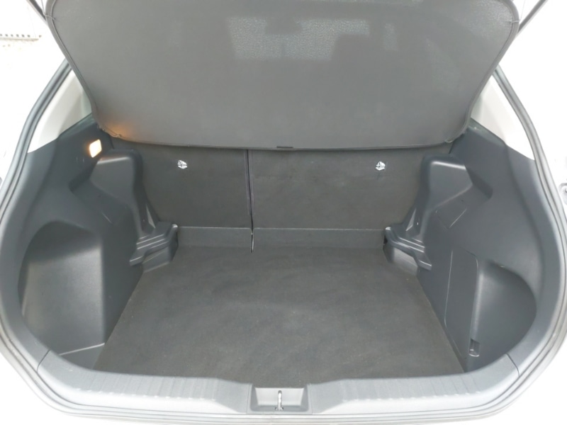 Used Toyota Yaris Cross 2022 for sale - 77466262: Photo 8