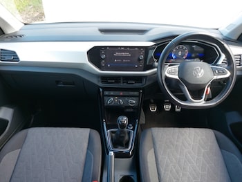 Used Volkswagen T-Cross 2024 for sale - 79387137: Photo