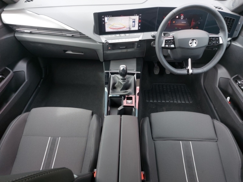 Used Vauxhall Astra 2025 for sale - 76834352: Photo 2