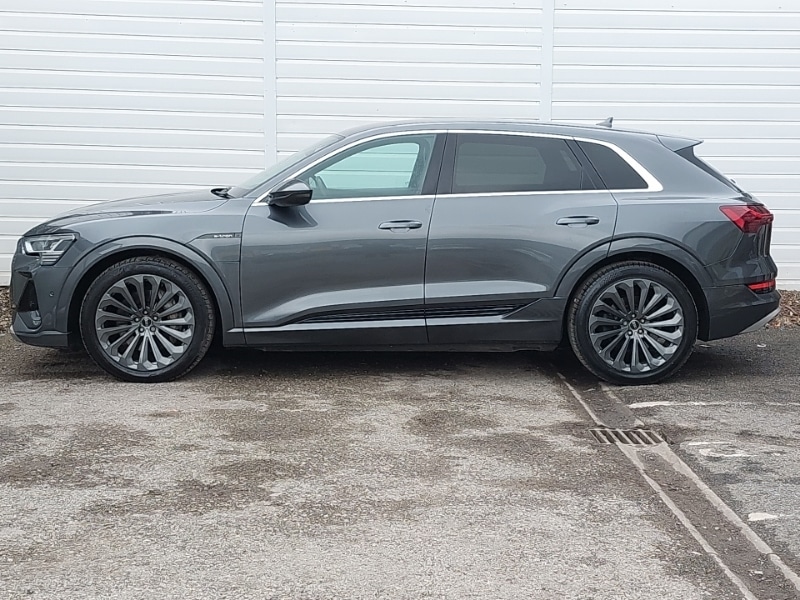 Used Audi e-tron 2021 for sale - 77623286: Photo 4