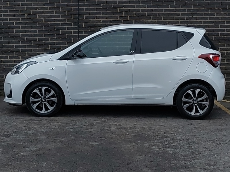 Used Hyundai i10 2019 for sale - 77062621: Photo 4