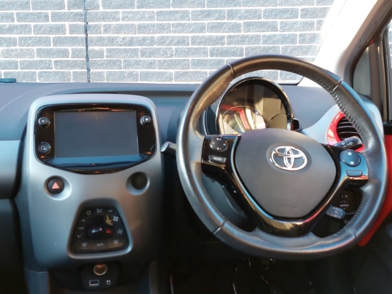 Used Toyota AYGO 2019 for sale - 77197966: Photo 11