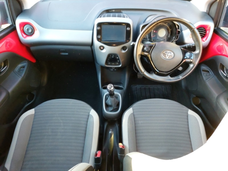Used Toyota AYGO 2019 for sale - 77197966: Photo 2