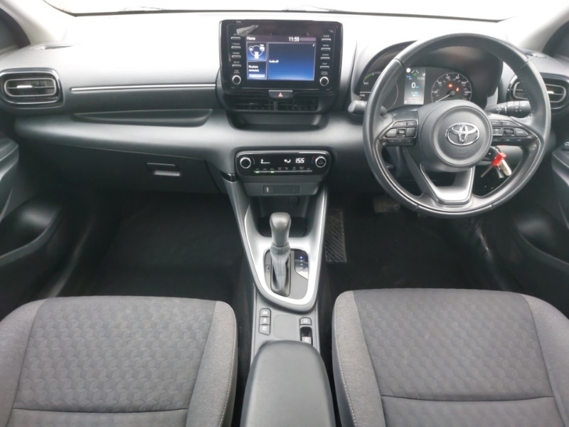 Used Toyota Yaris 2023 for sale - 77183973: Photo 2