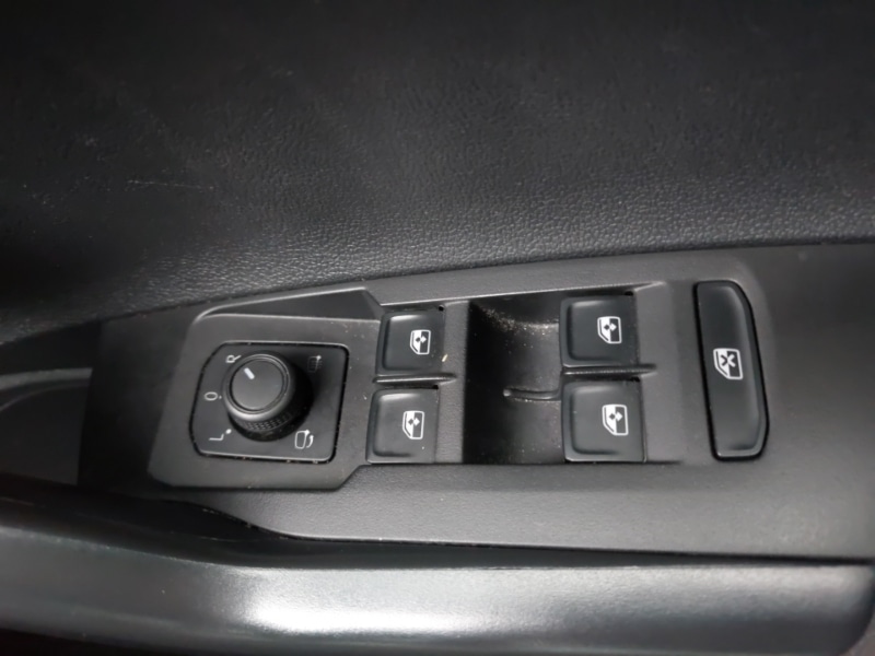 Used Volkswagen Polo 2024 for sale - 76860764: Photo 12