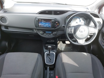 Used Toyota Yaris 2017 for sale - 78642366: Photo