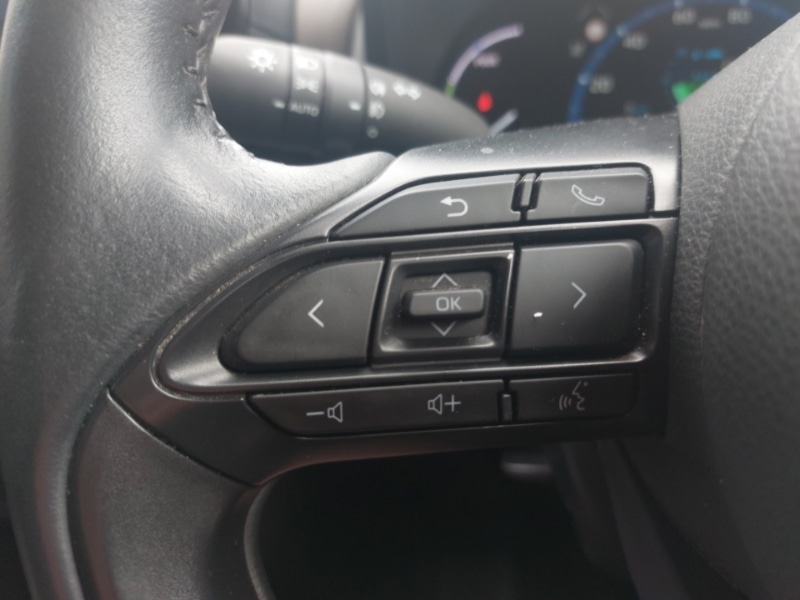 Used Toyota Yaris Cross 2022 for sale - 76771450: Photo 12