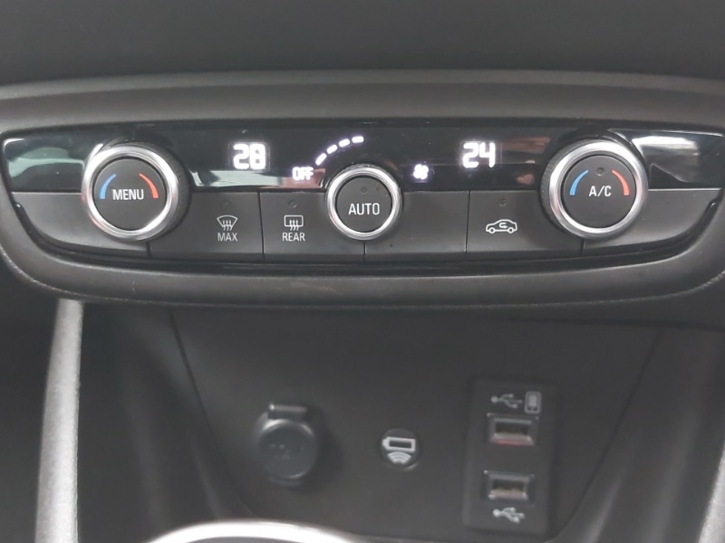 Used Vauxhall Crossland 2023 for sale - 77644739: Photo 17