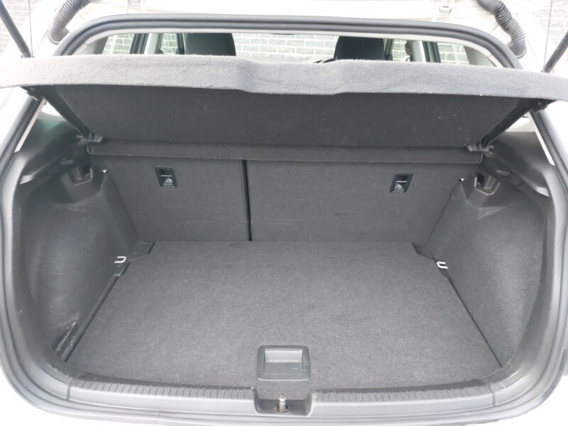 Used Volkswagen Polo 2023 for sale - 76860758: Photo 8