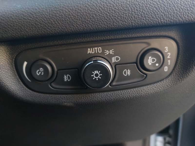 Used Vauxhall Insignia 2018 for sale - 77704477: Photo 18