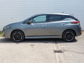 Used Nissan Leaf 2023 for sale - 78952850: Photo