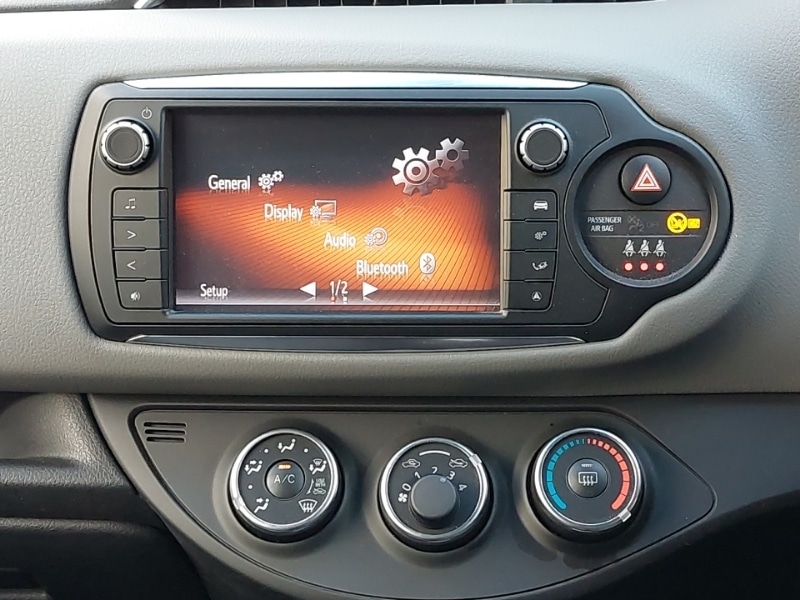 Used Toyota Yaris 2016 for sale - 77405545: Photo 10