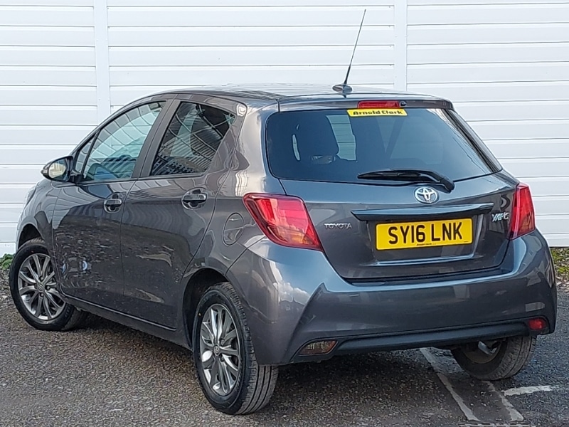 Used Toyota Yaris 2016 for sale - 77405545: Photo 3