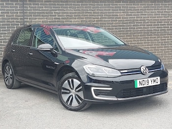 Used Volkswagen Golf 2019 for sale - 75691632: Photo