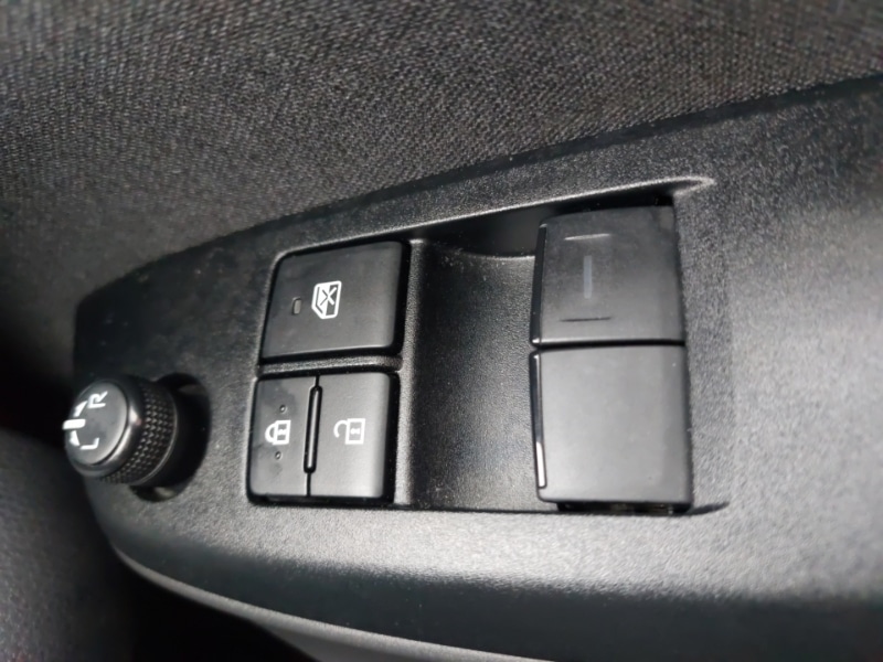 Used Toyota Yaris 2022 for sale - 77776775: Photo 19