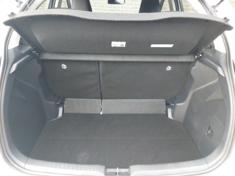 Used Toyota Yaris 2022 for sale - 77776775: Photo 8