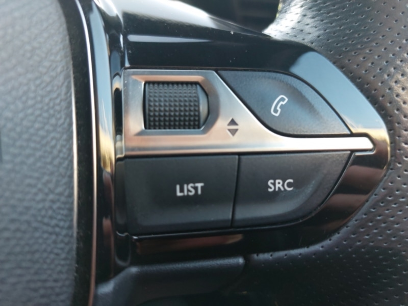 Used Peugeot 2008 2021 for sale - 77750674: Photo 11