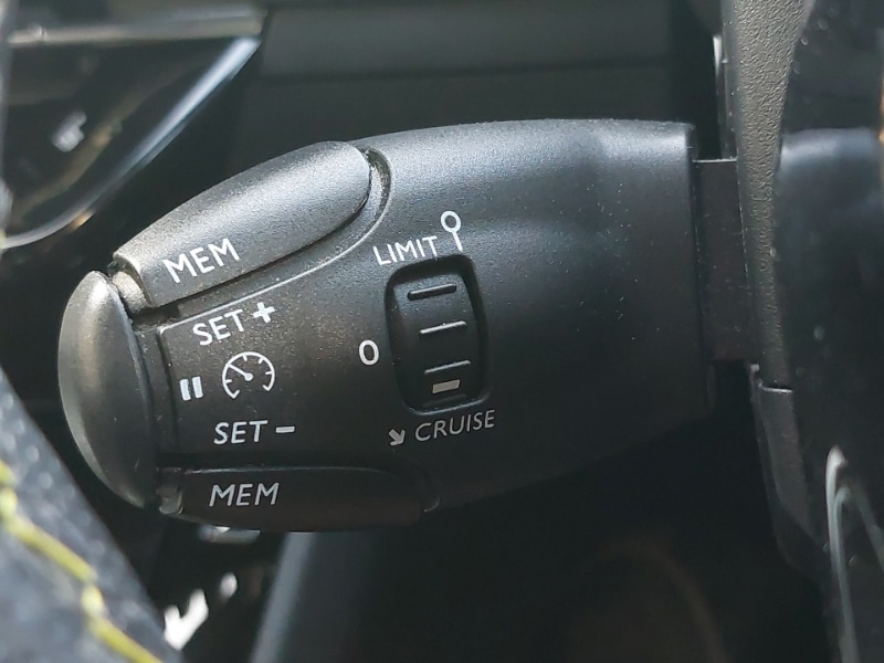 Used Peugeot 2008 2021 for sale - 77750674: Photo 9