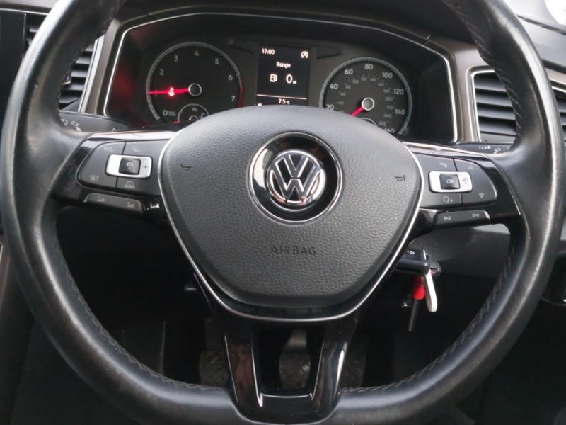 Used Volkswagen T-Roc 2018 for sale - 77630319: Photo 11