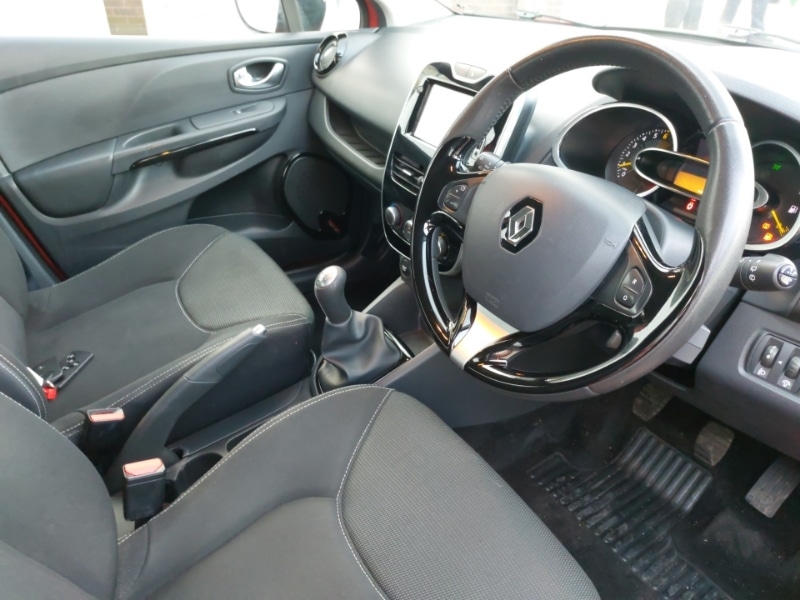 Used Renault Clio 2015 for sale - 77352553: Photo 19