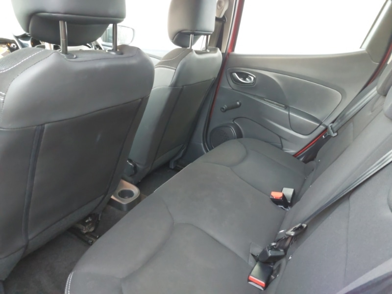 Used Renault Clio 2015 for sale - 77352553: Photo 6