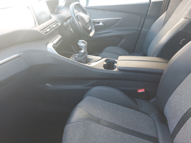 Used Peugeot 3008 2019 for sale - 78183892: Photo 5