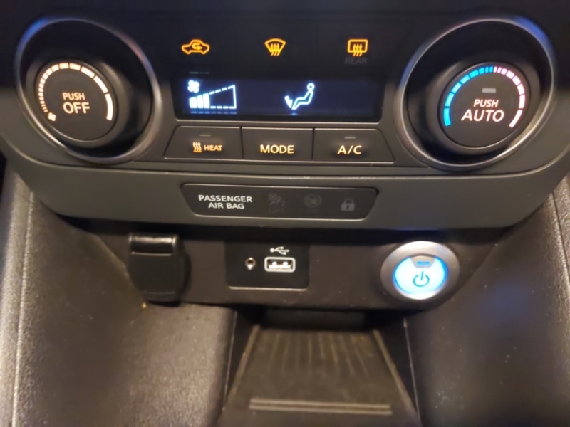 Used Nissan Leaf 2022 for sale - 76511622: Photo 19