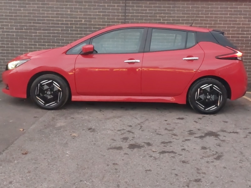 Used Nissan Leaf 2022 for sale - 76511622: Photo 4