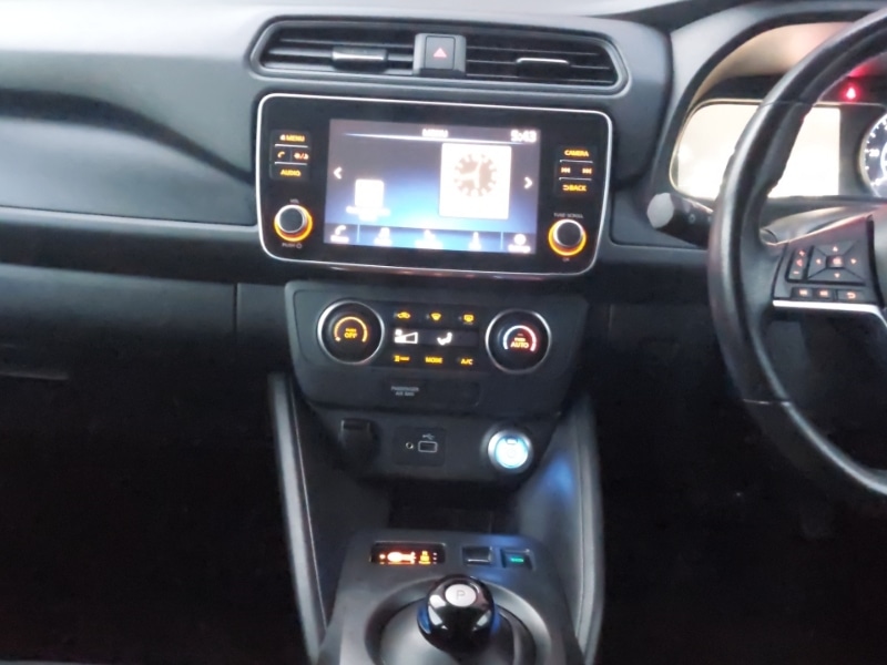 Used Nissan Leaf 2022 for sale - 76511622: Photo 7