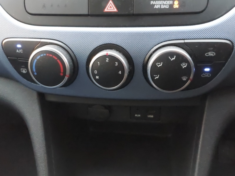 Used Hyundai i10 2016 for sale - 77273429: Photo 17