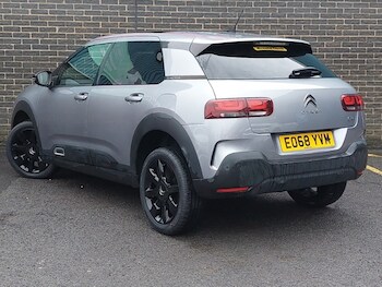 Used Citroen C4 Cactus 2019 for sale - 76983154: Photo