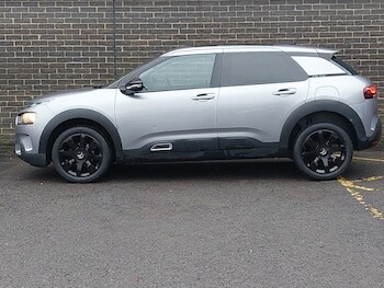 Used Citroen C4 Cactus 2019 for sale - 76983154: Photo
