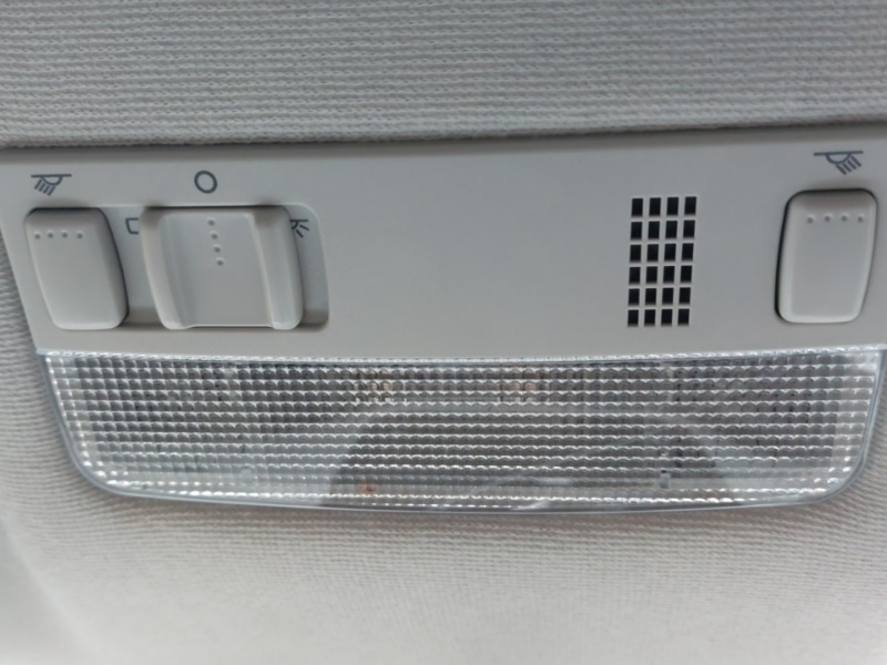 Used Volkswagen up! 2019 for sale - 76854008: Photo 19