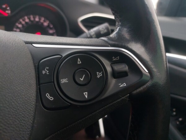 Used Vauxhall Crossland 2021 for sale - 76269076: Photo 13