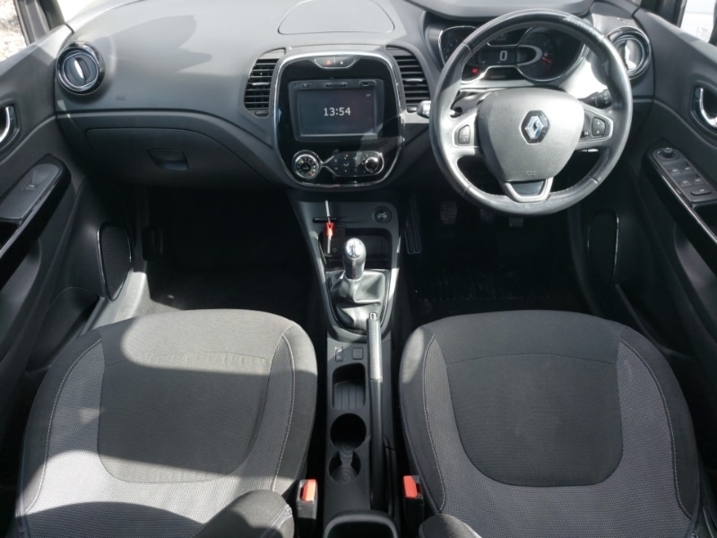 Used Renault Captur 2017 for sale - 78040852: Photo 2