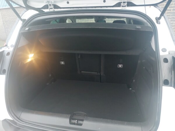 Used Vauxhall Crossland 2021 for sale - 76335785: Photo 8