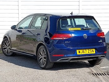 Used Volkswagen Golf 2017 for sale - 78865609: Photo
