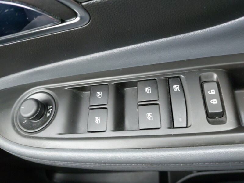 Used Vauxhall Mokka 2015 for sale - 77299523: Photo 12