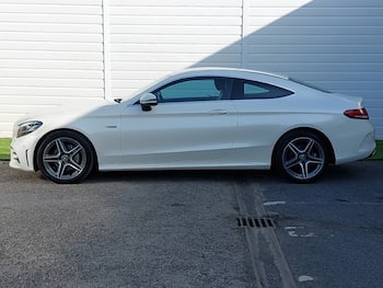 Used Mercedes-Benz C Class 2019 for sale - 79816972: Photo